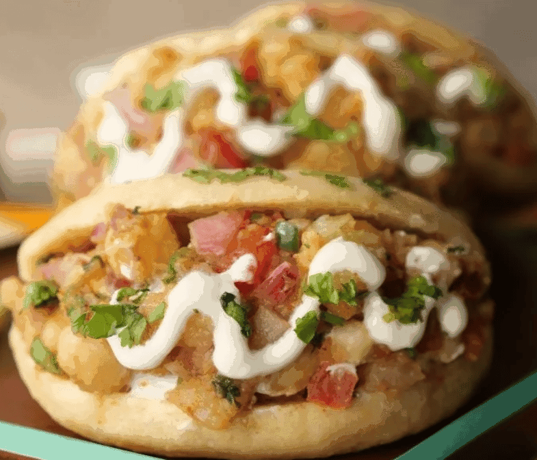 Best Indian Pizza restaurant in Edmonton, AB